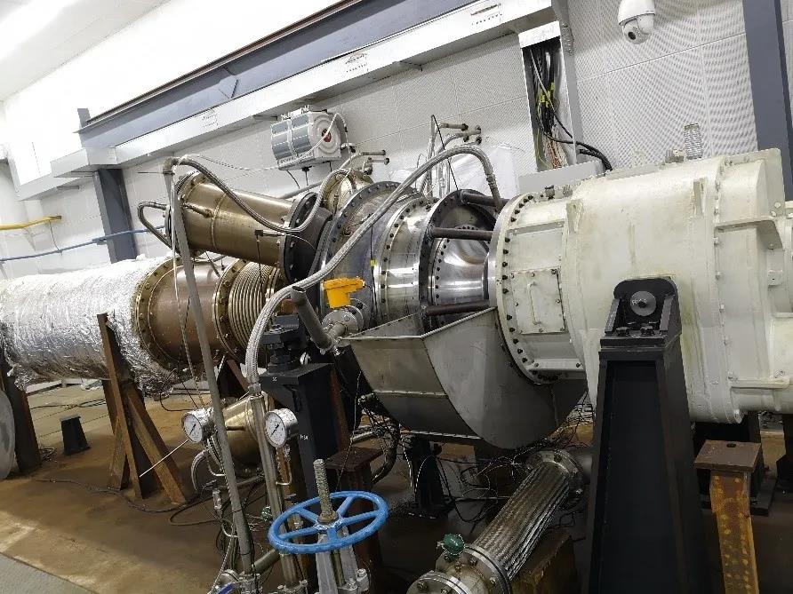 由微至小，新奥动力燃机功率大突破 ——E2000小型燃气轮机实现额定功率运行